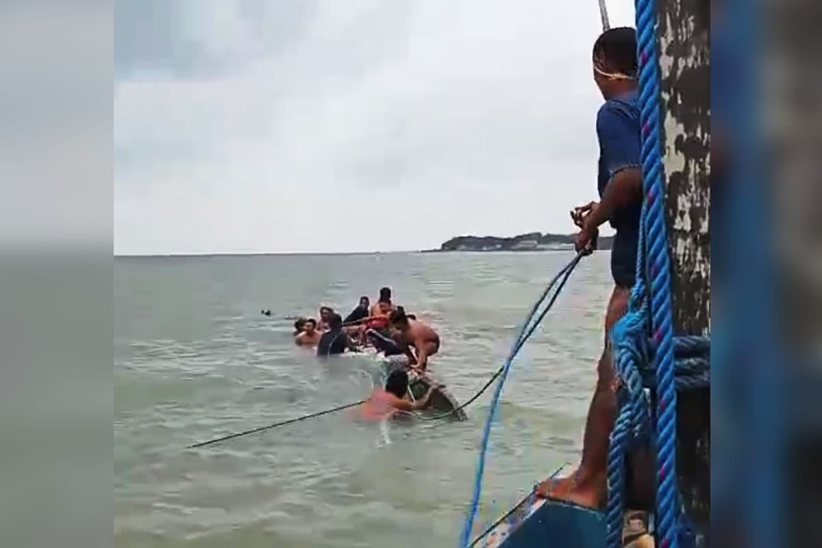 Ombak Tinggi Pasuruan Picu Kelangkaan Ikan, Harga Tongkol dan Cumi-Cumi Naik 2 Kali Lipat
